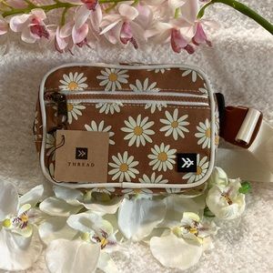 Thread carry-all crossbody purse